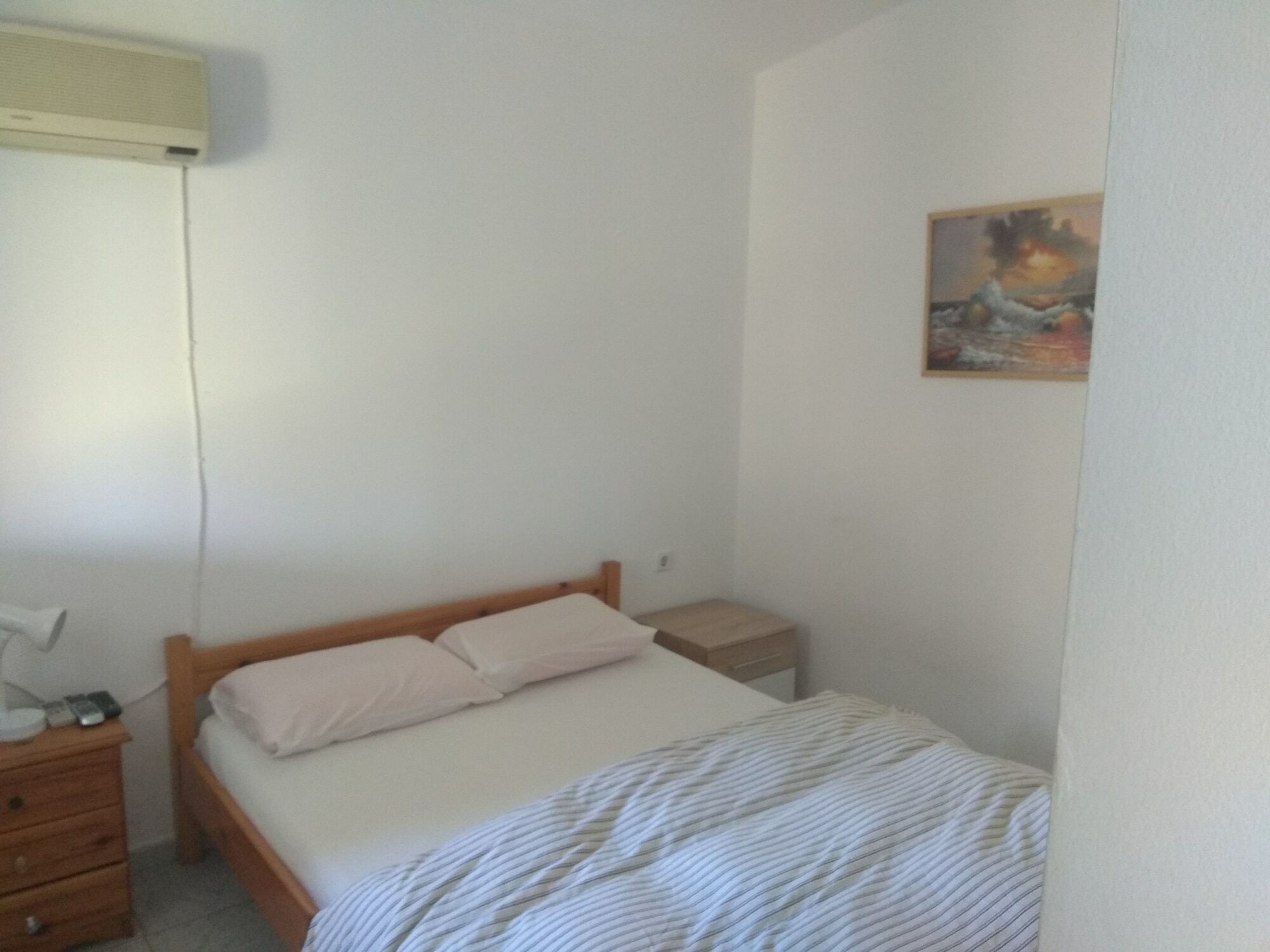 Roula'S Rooms Aegina Exteriör bild